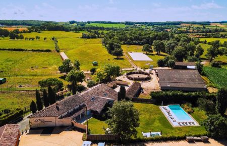 G&icirc;te de groupe n&deg;7031 Lougratte - Lot-et-Garonne - photo