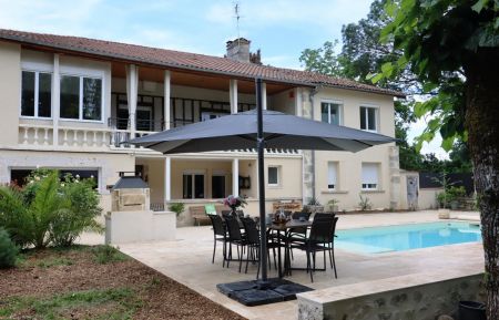G&icirc;te n&deg;5680 N&eacute;rac - Lot-et-Garonne - photo