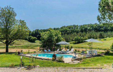 G&icirc;te n&deg;5941 Saint-Hilaire-de-Lusignan - Lot-et-Garonne - photo