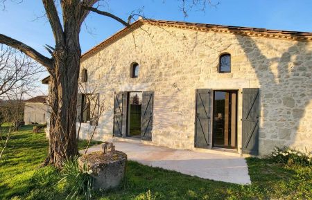 G&icirc;te n&deg;202503 Seyches - Lot-et-Garonne - photo