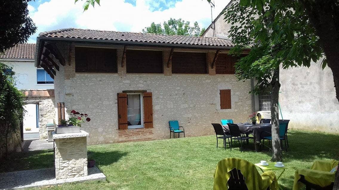 photo 0